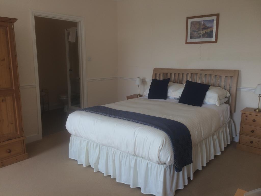 Trewithian Farm B&B Truro Room photo