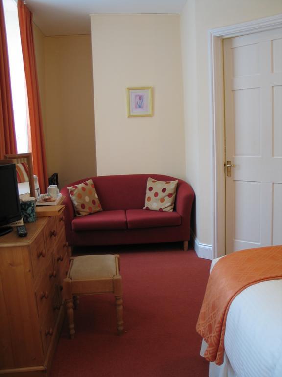 Trewithian Farm B&B Truro Room photo